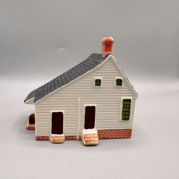 Williamsburg Taliaferro-Cole Shop House Royal Goedewaagen Delft Holland Figurine - Picture 3 of 5